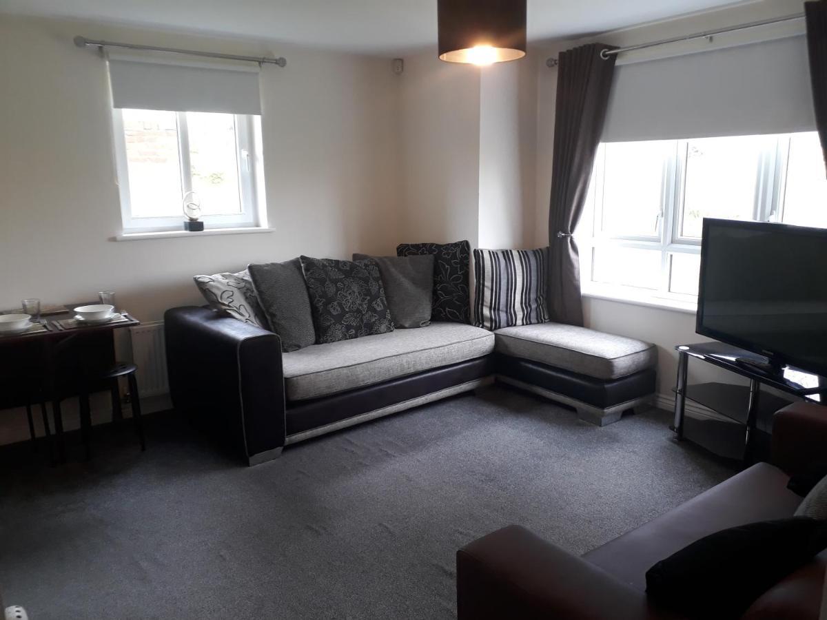 Apartmán Pond View Airdrie Exteriér fotografie
